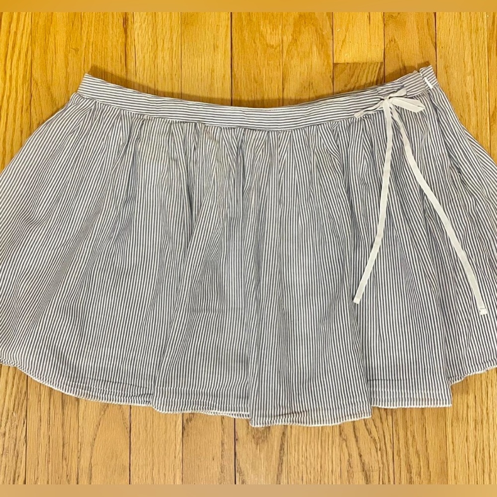 American Eagle Pin Stripe Bowed Cotton Lined Skirt, Womens Size 6